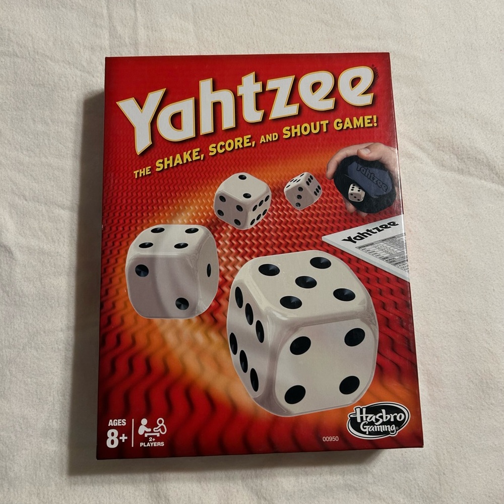 Hasbro Red and White Board Game Yahtzee